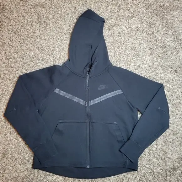 Nike Women's Sportswear Tech Fleece Hoodie Black CW4298-010 Size Small - Picture 1 of 4